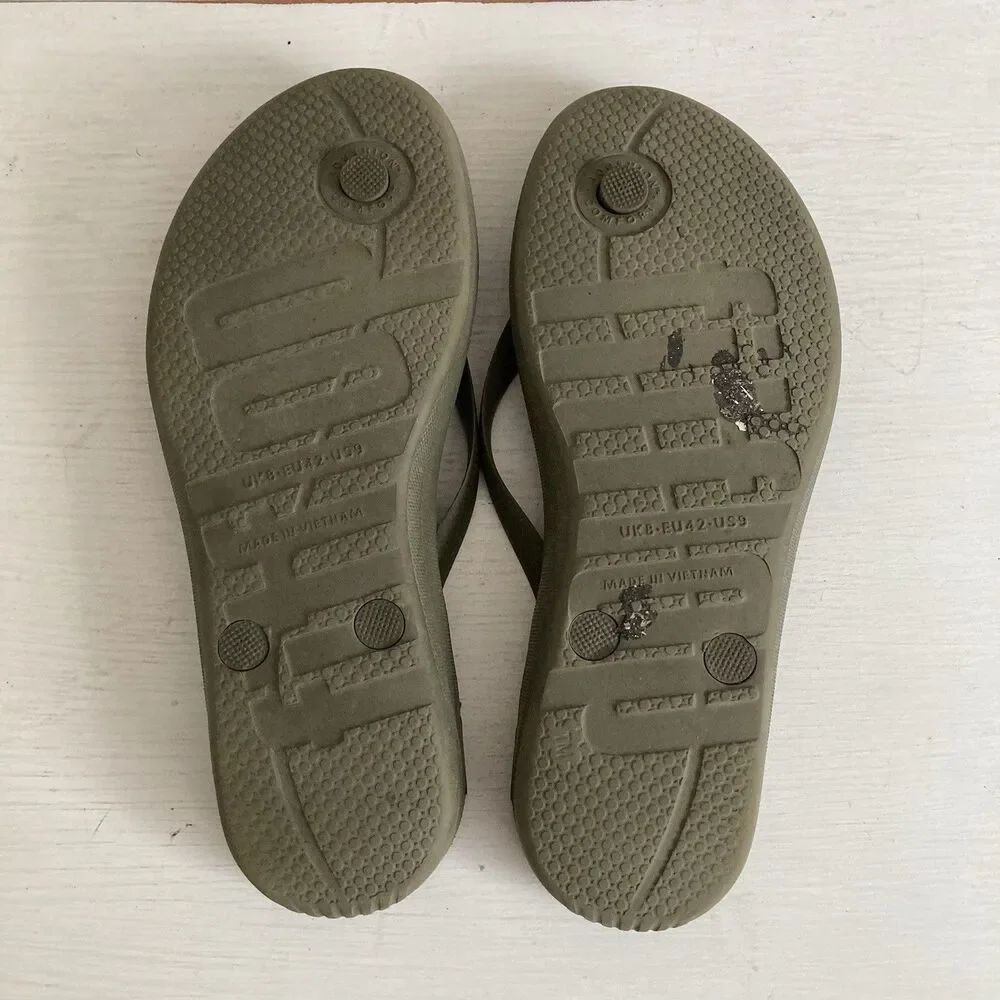 FitFlop iQushion Ergonomic Green Comfort Flip Flops Mens Size 9 Comfort